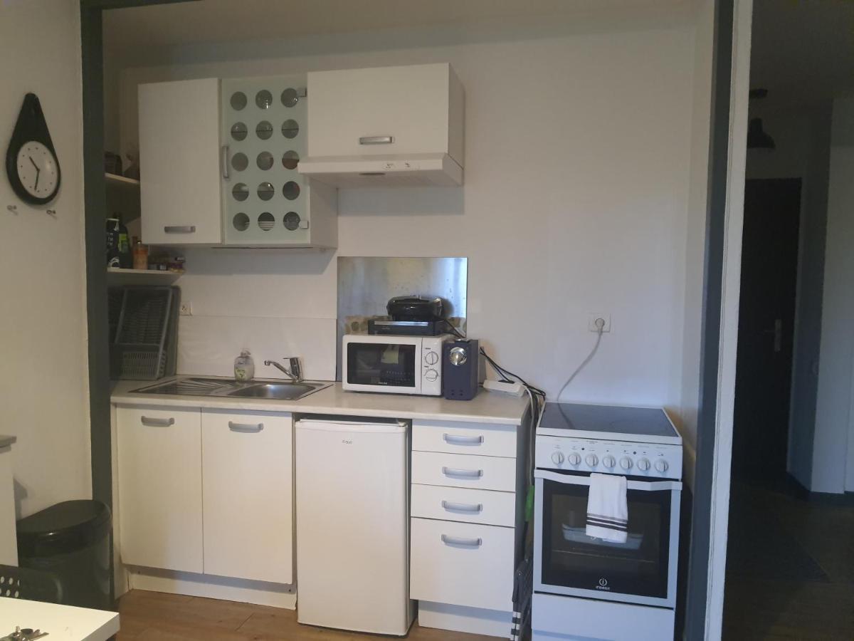 Apartamento Agradable Tarbes Extérieur photo