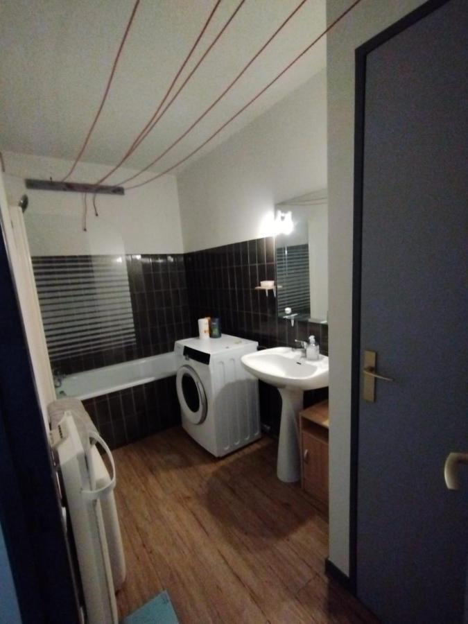 Apartamento Agradable Tarbes Extérieur photo